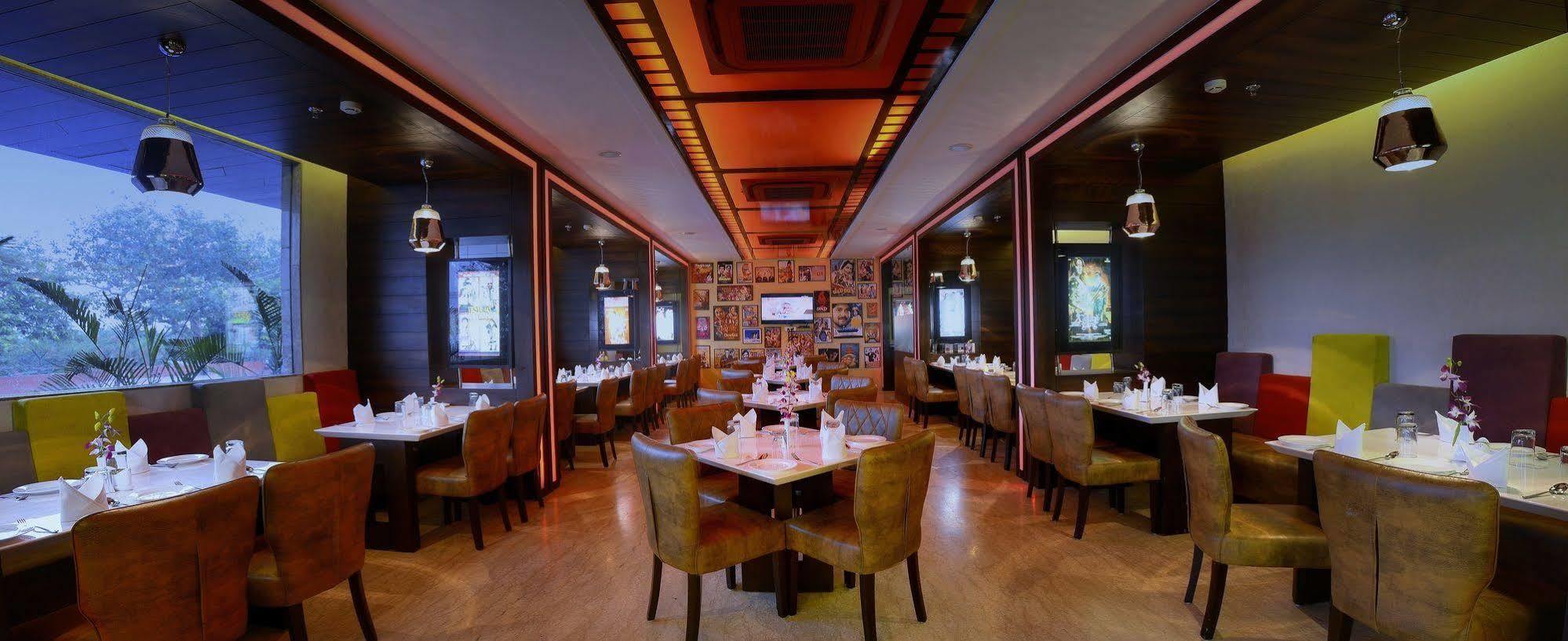 Hotel Alleviate Agra  Bagian luar foto