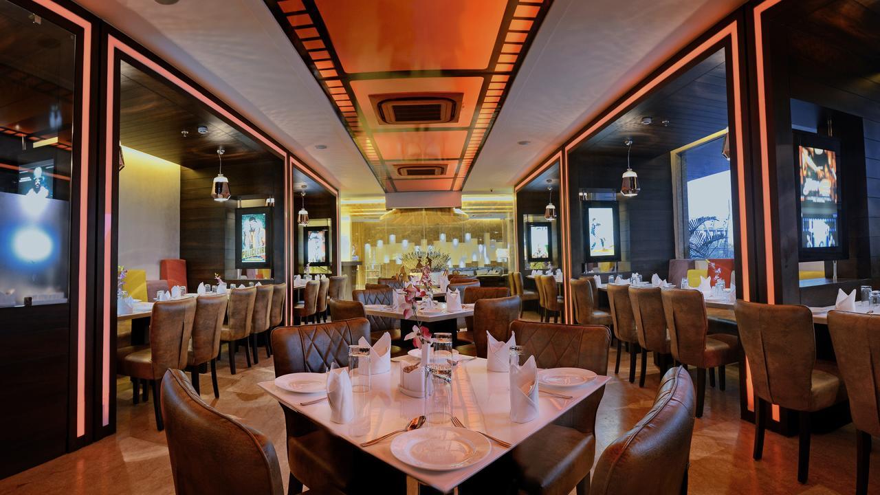 Hotel Alleviate Agra  Bagian luar foto